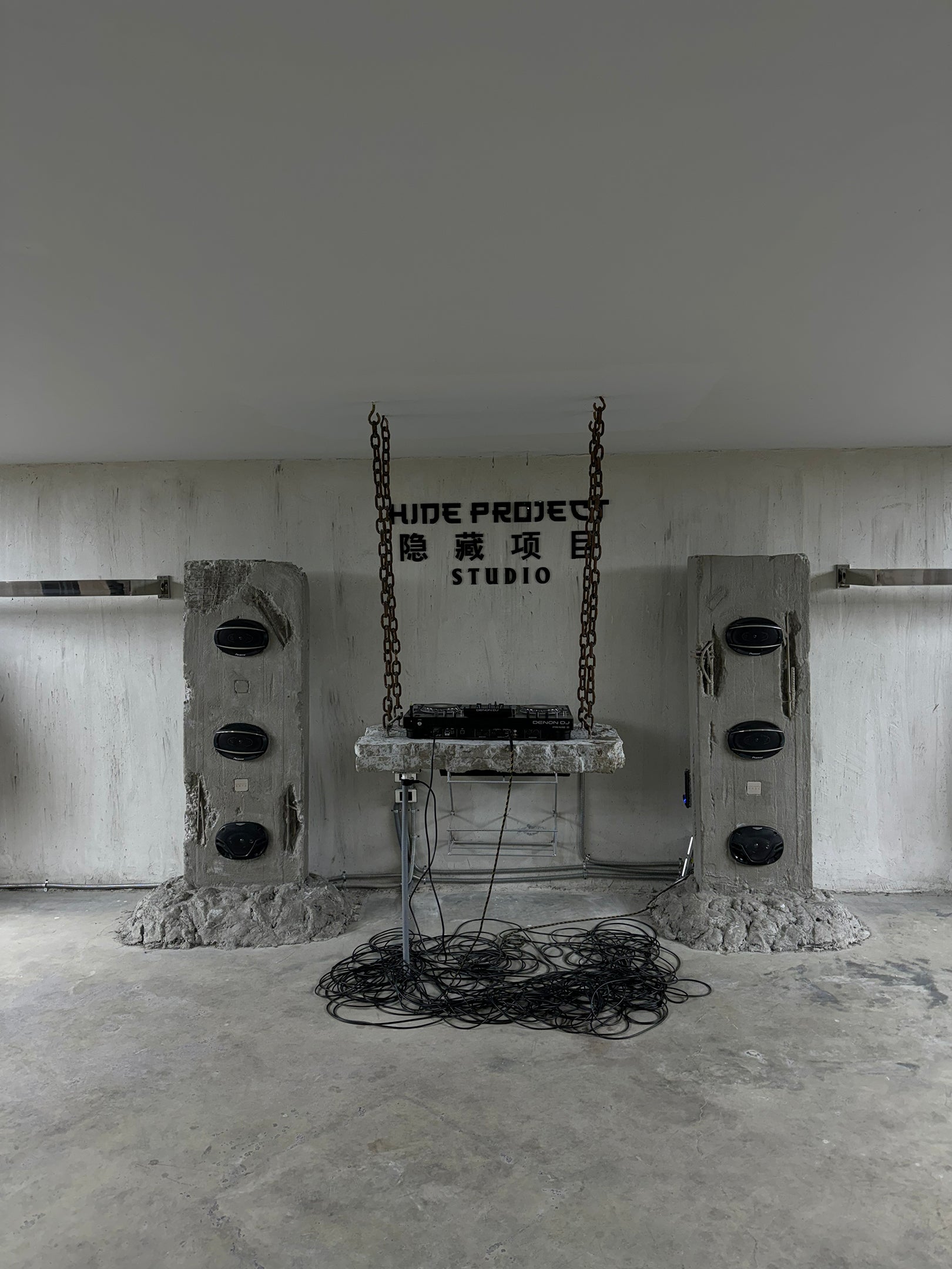 slider image slider_item_7d8pmi